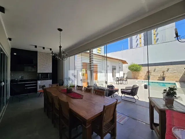Casa com 600m² 4 quartos e 5 banheiros, à venda, no bairro Vila Aviação em Bauru