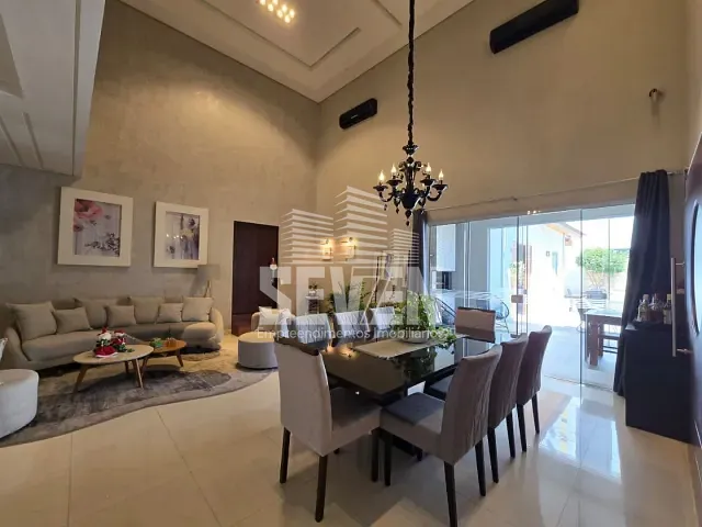 Casa com 600m² 4 quartos e 5 banheiros, à venda, no bairro Vila Aviação em Bauru