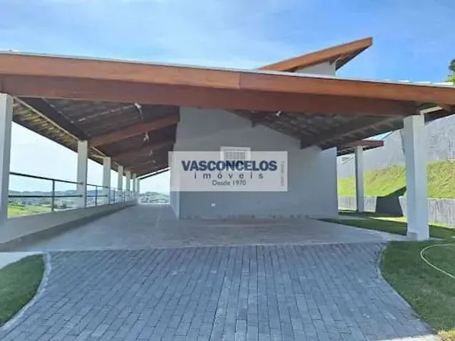 Casa com 1036m² 3 quartos e 3 banheiros, à venda, no bairro Condomínio Residencial Mantiqueira em São José Dos Campos