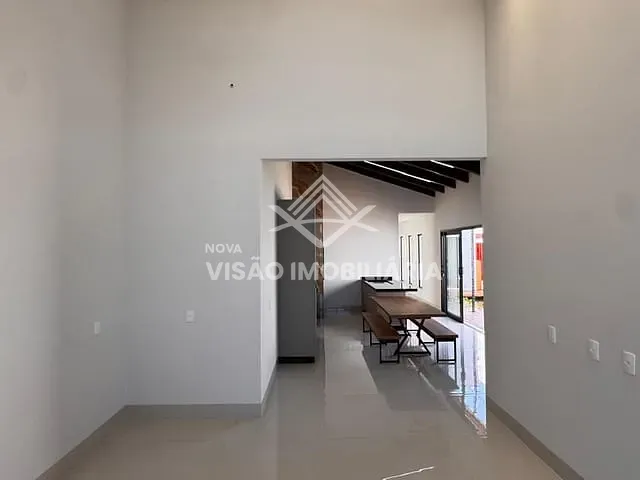 Casa 3 quartos e 3 banheiros, à venda, no bairro Residencial Recanto Suíço em Sinop