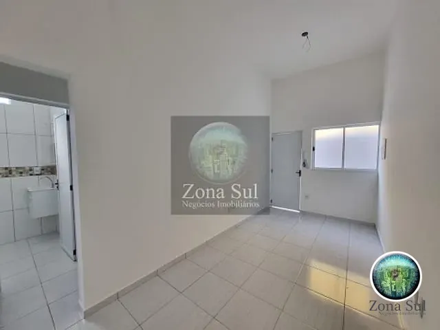 Casa com 47m² 2 quartos e 1 banheiro, à venda, no bairro Vossoroca em Votorantim