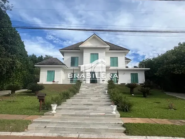 Casa 4 quartos e 5 banheiros, à venda, no bairro Residencial Aldeia do Vale em Goiânia