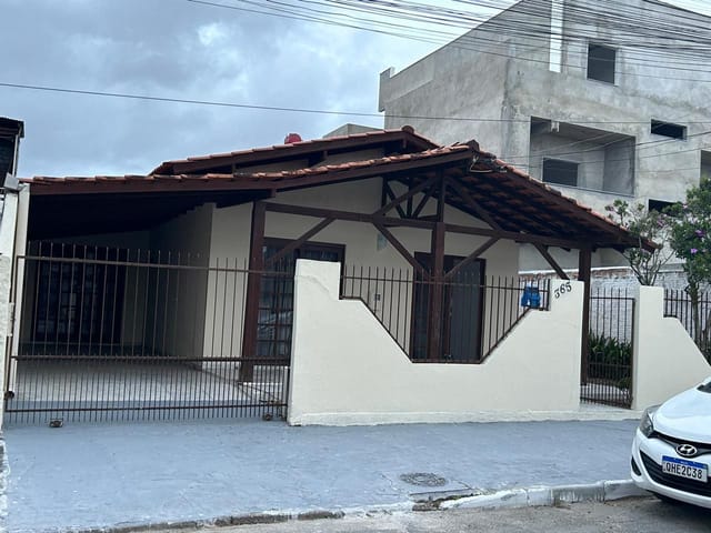 Casa 3 quartos e 1 banheiro, à venda, no bairro São Vicente em Itajaí