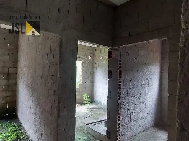 Casa com 250m² 3 quartos e 2 banheiros, à venda, no bairro Jardim Shangri-lá em Caçapava
