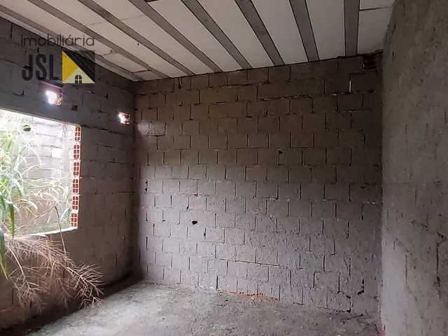 Casa com 250m² 3 quartos e 2 banheiros, à venda, no bairro Jardim Shangri-lá em Caçapava