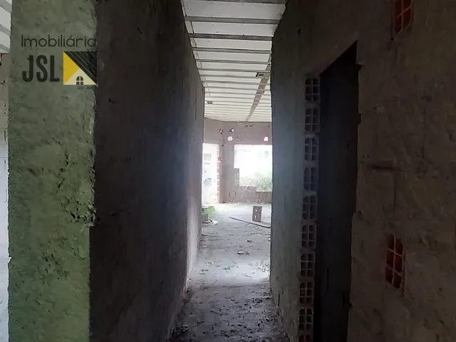 Casa com 250m² 3 quartos e 2 banheiros, à venda, no bairro Jardim Shangri-lá em Caçapava