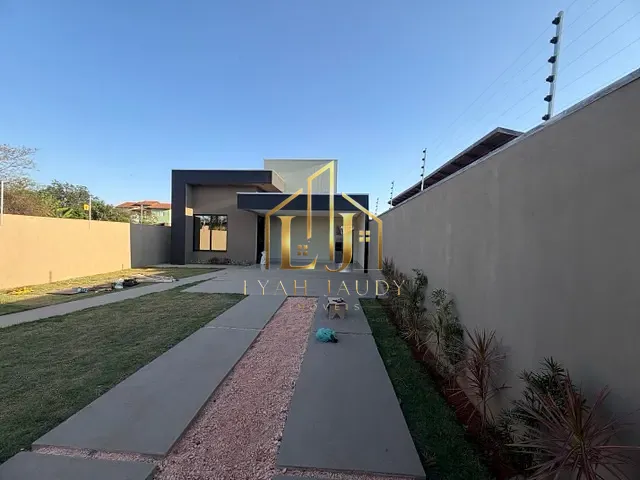 Casa com 400m² 3 quartos e 5 banheiros, à venda, no bairro jardim Aclimção em Chapada dos Guimarães