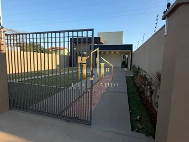 Casa com 400m² 3 quartos e 5 banheiros, à venda, no bairro jardim Aclimção em Chapada dos Guimarães