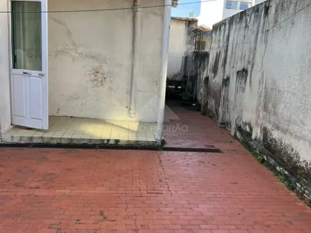 Casa com 300m² 3 quartos e 2 banheiros, à venda, no bairro Matriz em Mauá