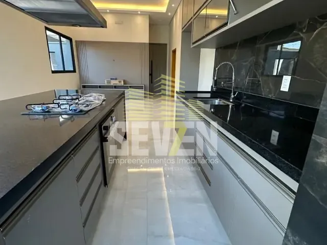 Casa com 253m² 3 quartos e 5 banheiros, à venda, no bairro Residencial Maria Julia em São José do Rio Preto