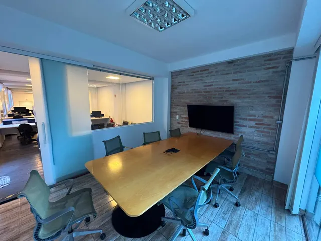 Casa para alugar, no bairro Jardim Paulistano em São Paulo