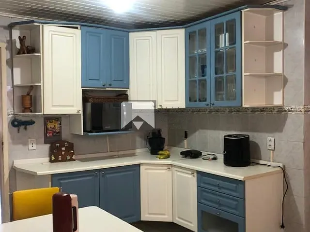 Casa com 800m² 3 quartos e 2 banheiros, à venda, no bairro Itaipu em Niterói