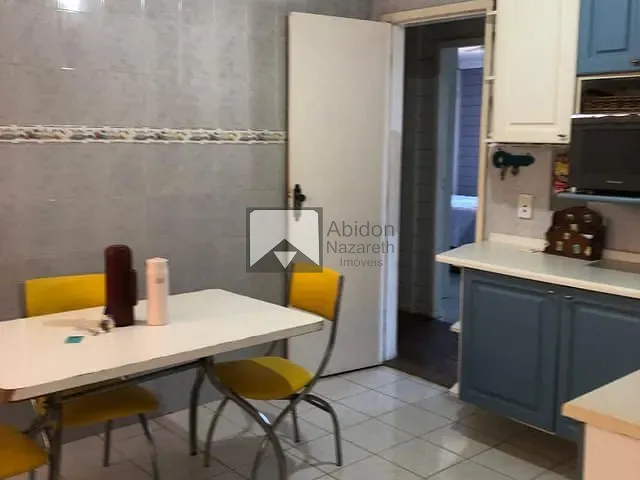 Casa com 800m² 3 quartos e 2 banheiros, à venda, no bairro Itaipu em Niterói