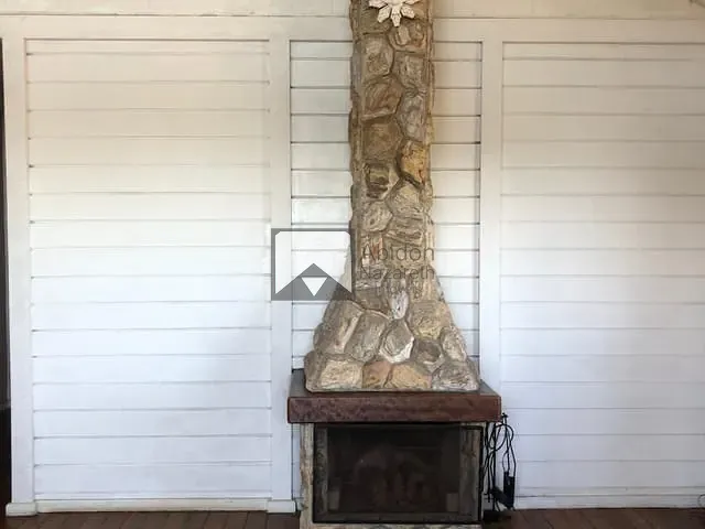 Casa com 800m² 3 quartos e 2 banheiros, à venda, no bairro Itaipu em Niterói