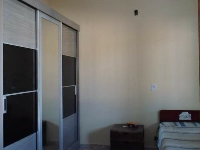 Foto do Casa - Casa com pontos comerciais na Vila Heacaré, em Lorena. | Imobiliária Domos