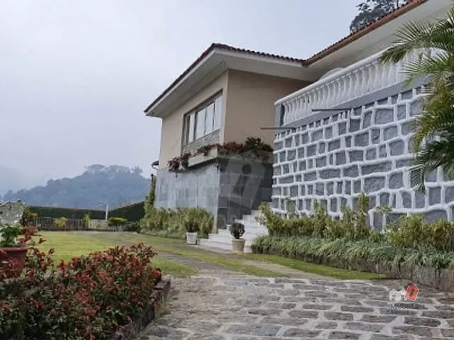 Casa com 6000m², à venda, no bairro Coronel Veiga em Petrópolis