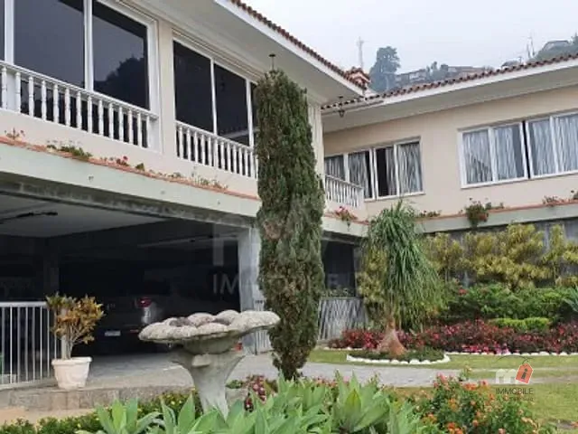Casa com 6000m², à venda, no bairro Coronel Veiga em Petrópolis