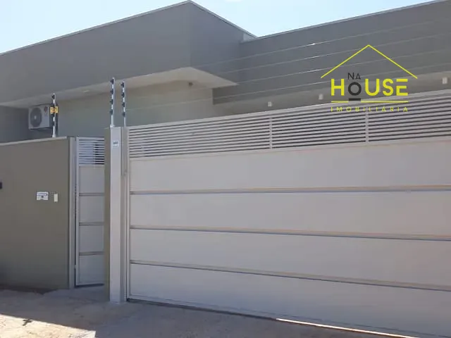 Casa com 230m² 3 quartos e 3 banheiros, à venda, no bairro Pozzobon em Votuporanga