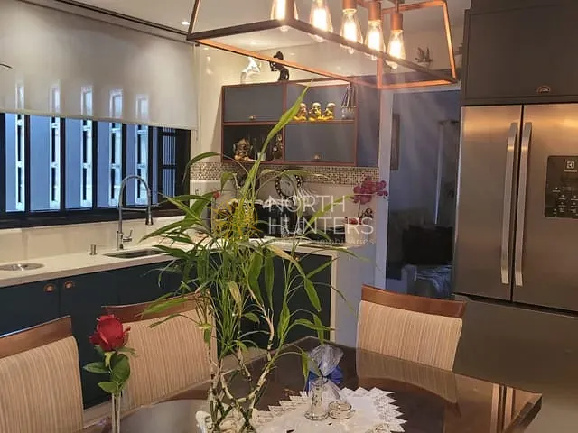 Casa com 285m² 5 quartos e 5 banheiros, à venda, no bairro Morro do Meio em Joinville