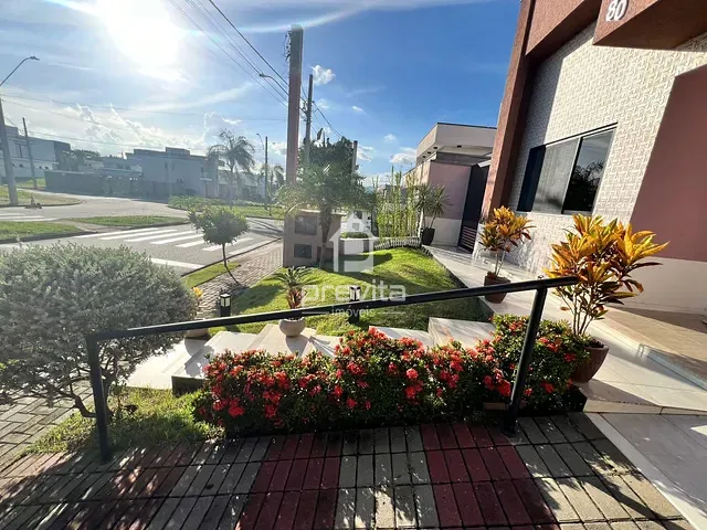 Casa com 300m² 3 quartos e 4 banheiros, à venda, no bairro Piracangaguá em Taubaté