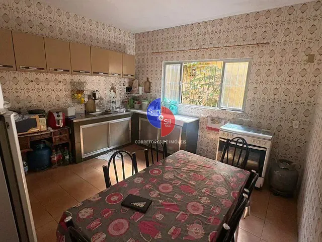 Casa com 1740m² 3 quartos e 1 banheiro, à venda, no bairro São Lourenço (Guia de Pacobaíba) em Magé
