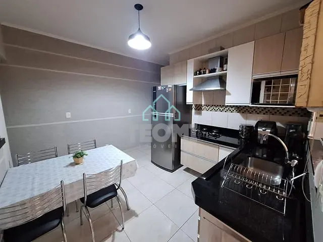 Casa com 125m² 2 quartos e 2 banheiros, à venda, no bairro Parque Senhor do Bonfim em Taubaté