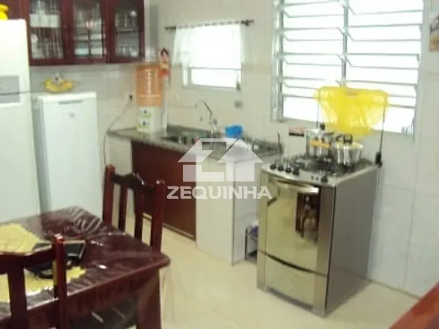 Casa com 125m² 1 quarto e 2 banheiros, à venda, no bairro Jardim Veloso em Osasco