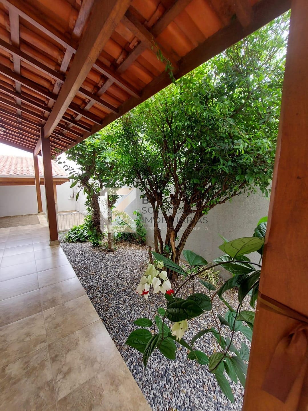 Casa, 3 quartos, 217 m² - Foto 1