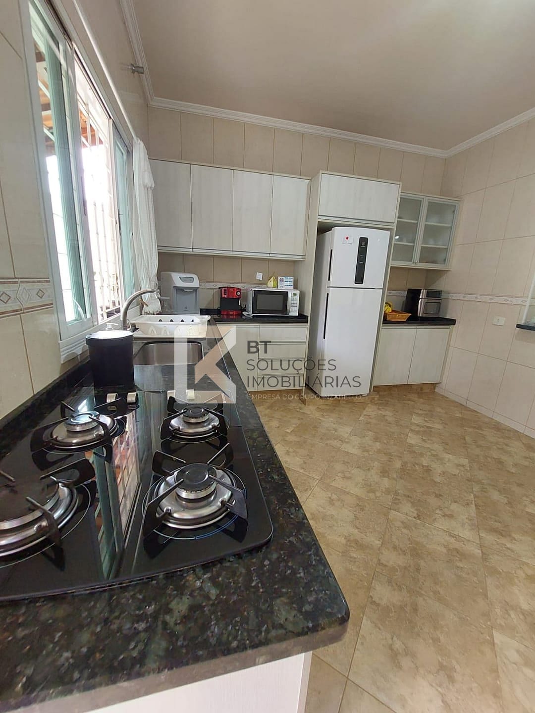 Casa, 3 quartos, 217 m² - Foto 10