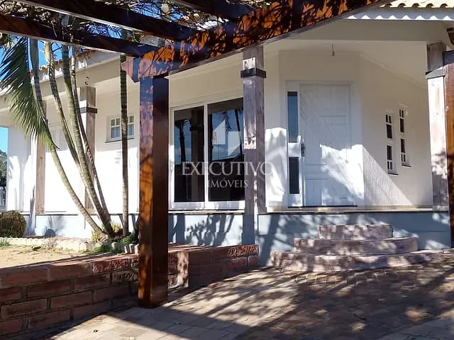 Casa com 145m² 3 quartos e 1 banheiro, à venda ou para alugar, no bairro Bela Vista em Arroio do Meio