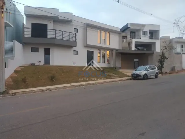Casa com 283m² 3 quartos e 4 banheiros, à venda, no bairro Distrito Jacaré em Itupeva