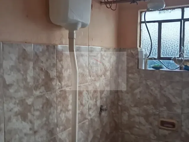 Casa 2 quartos e 1 banheiro, à venda, no bairro Jardim Novo Horizonte em Rolândia