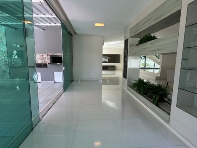 Casa com 1441m² 4 quartos e 5 banheiros, à venda, no bairro Casa Branca em Itapema