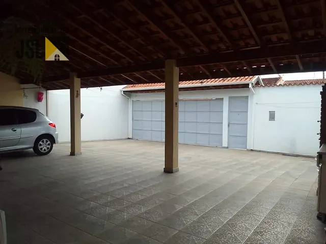 Casa com 250m² 3 quartos e 3 banheiros, à venda, no bairro Jardim Shangri-lá em Caçapava