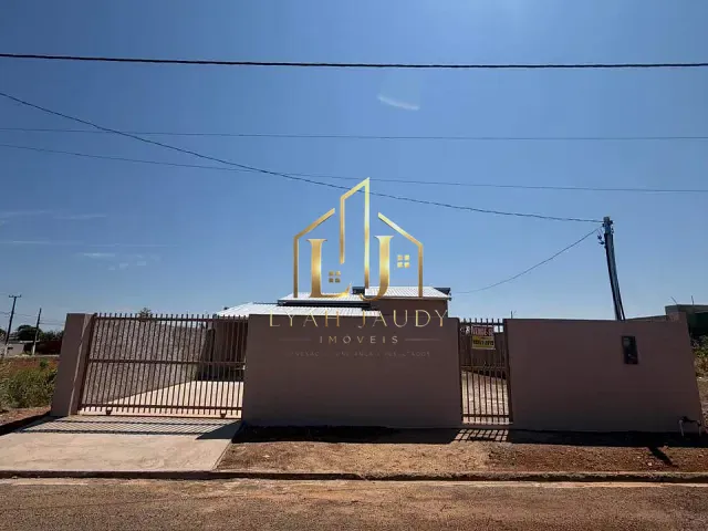Casa com 360m² 2 quartos e 2 banheiros, à venda, no bairro Miraflores em Chapada dos Guimarães
