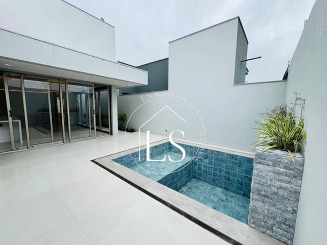 Casa com 462m² 4 quartos e 1 banheiro, à venda, no bairro Residencial Portal da Mata em Sinop
