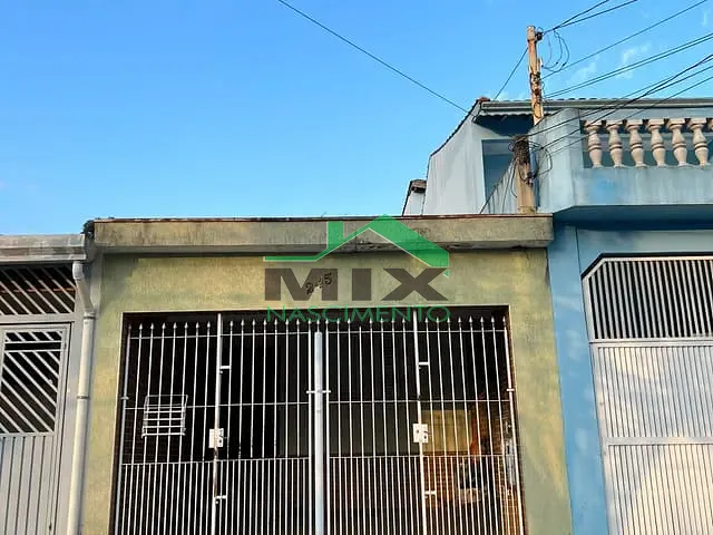 Casa com 130m² 2 quartos e 2 banheiros, à venda, no bairro Jardim Stella em Santo André