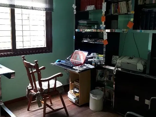 Casa com 468m² 3 quartos e 2 banheiros, à venda, no bairro Santana em Porto Alegre