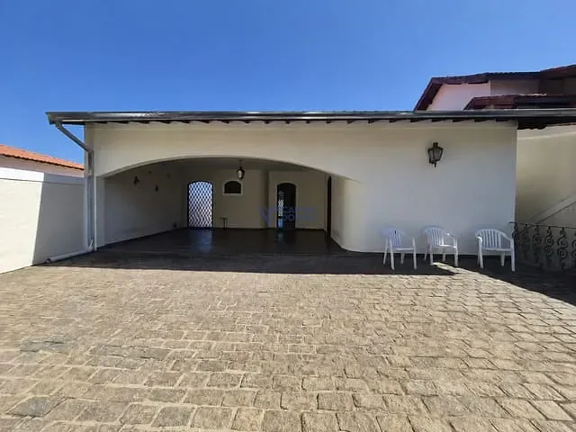 Casa com 373m² 3 quartos e 3 banheiros, para alugar, no bairro Jardim Esplanada em São José dos Campos