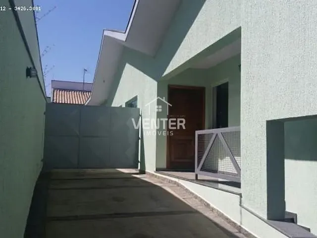 Casa com 400m² 3 quartos e 2 banheiros, à venda, no bairro Jardim das Nações em Taubaté