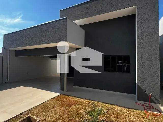 Casa 3 quartos e 3 banheiros, à venda, no bairro Jardim mORIÁ em Rolândia