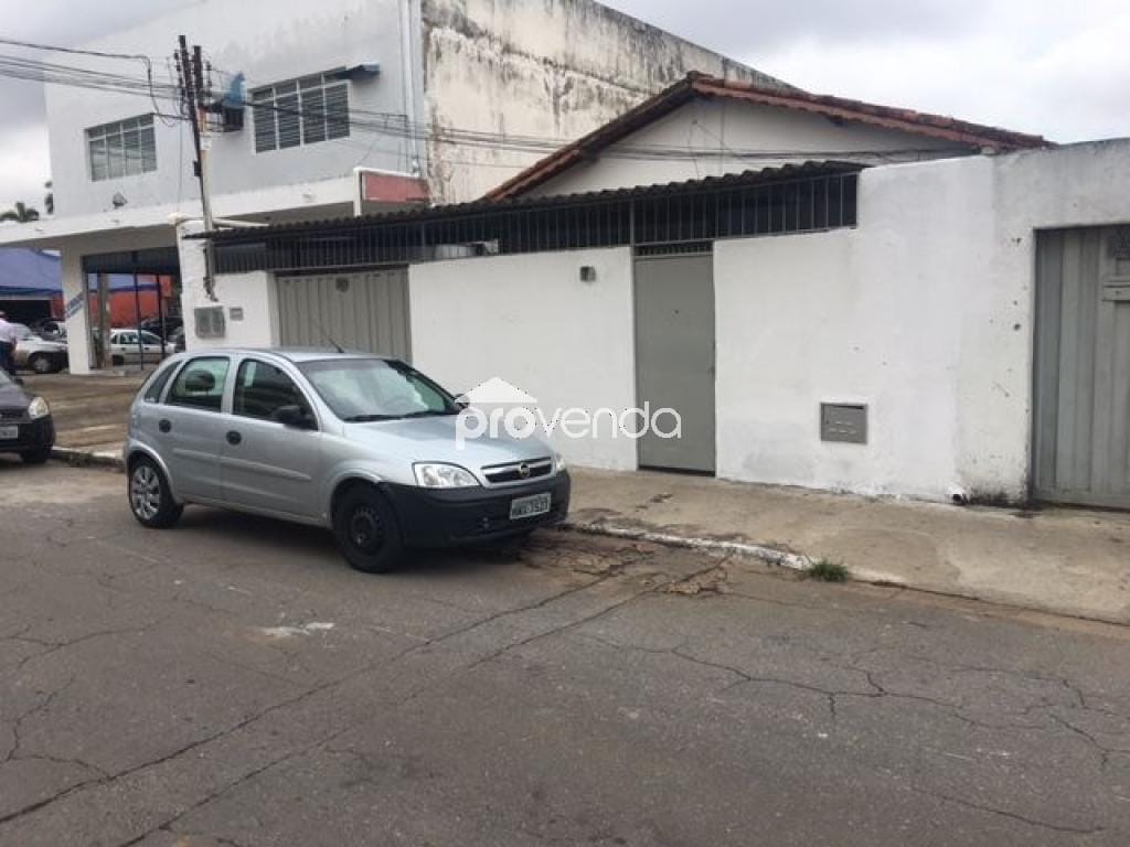 Casa, 4 quartos, 170 m² - Foto 1