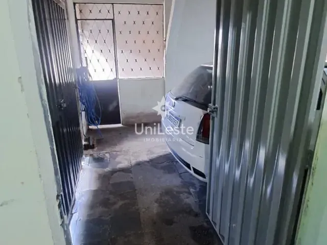 Casa 4 quartos e 3 banheiros, à venda, no bairro Conjunto Taquaril em Belo Horizonte