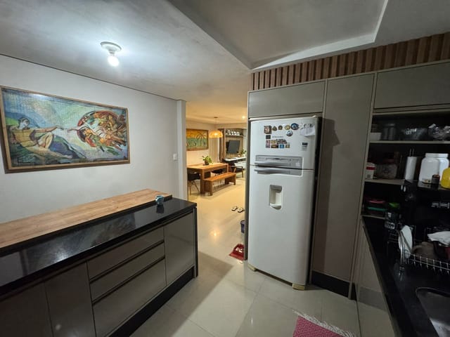 Casa com 268m² 4 quartos e 2 banheiros, à venda, no bairro Jardim Dourado em Porto Belo