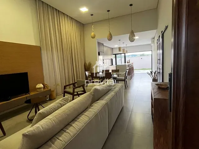 Casa 3 quartos e 3 banheiros, à venda, no bairro Chácara São Félix em Taubaté