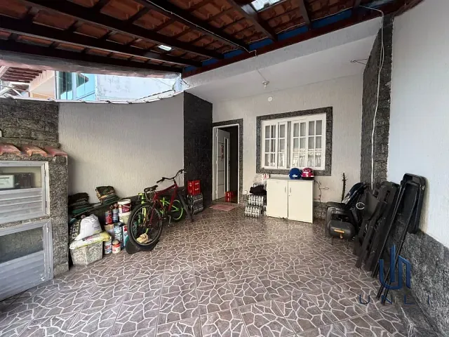 Casa 2 quartos e 2 banheiros, à venda, no bairro São Geraldo em Volta Redonda