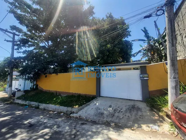 Casa com 720m² 3 quartos e 3 banheiros, à venda, no bairro Araçatiba em Maricá
