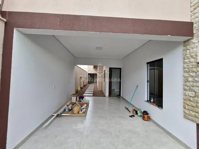 Casa 3 quartos e 2 banheiros, para alugar, no bairro Residencial Deville em Sinop