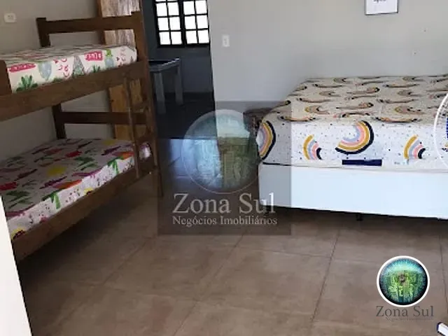Casa com 200m² 2 quartos e 2 banheiros, à venda, no bairro Brigadeiro Tobias em Sorocaba