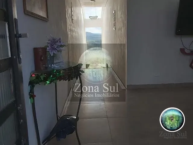 Casa com 200m² 2 quartos e 2 banheiros, à venda, no bairro Brigadeiro Tobias em Sorocaba